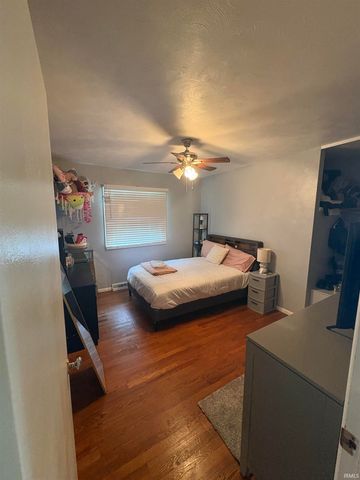 1603 Crestwood Boulevard, South Bend, IN 46635