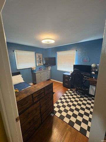 1603 Crestwood Boulevard, South Bend, IN 46635