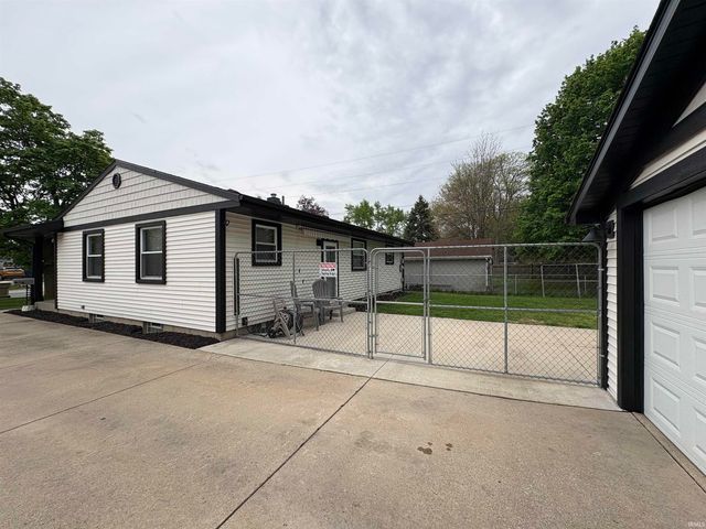 1603 Crestwood Boulevard, South Bend, IN 46635