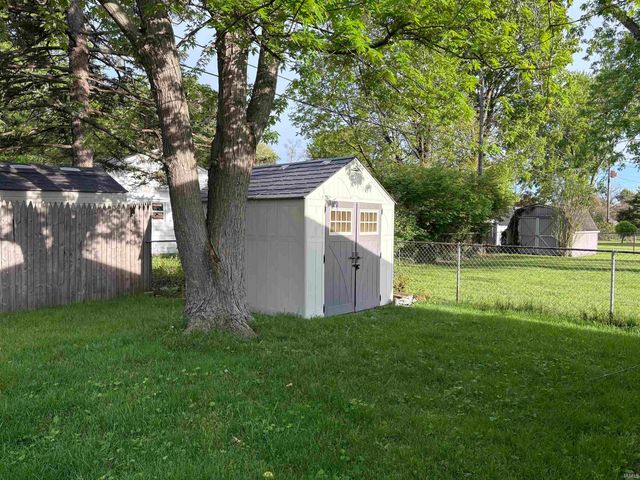 1603 Crestwood Boulevard, South Bend, IN 46635
