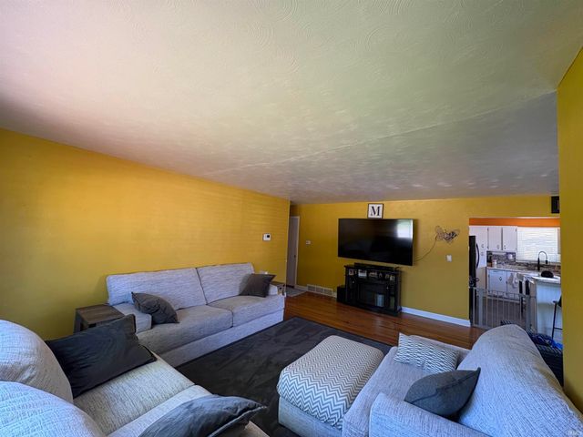 1603 Crestwood Boulevard, South Bend, IN 46635