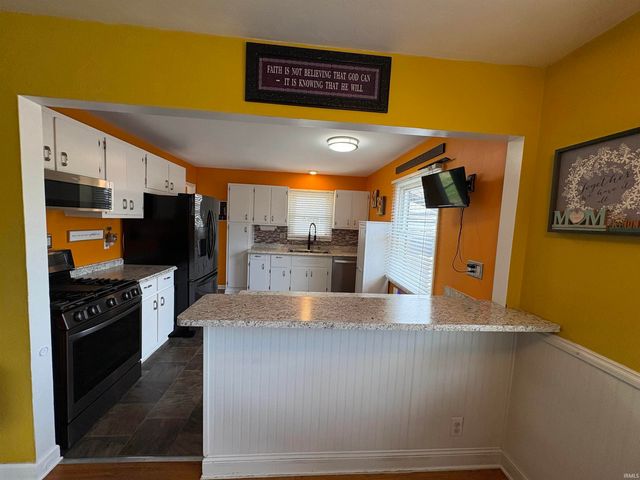 1603 Crestwood Boulevard, South Bend, IN 46635