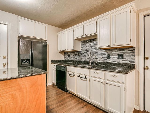 5737 NW 47th Street, Warr Acres, OK 73122