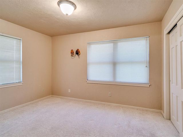 5737 NW 47th Street, Warr Acres, OK 73122