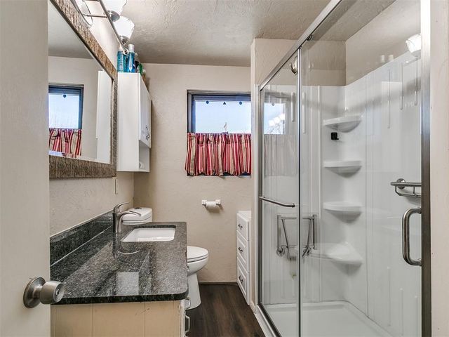 5737 NW 47th Street, Warr Acres, OK 73122