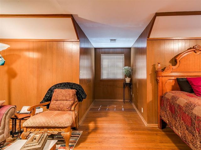 5737 NW 47th Street, Warr Acres, OK 73122