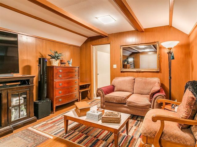 5737 NW 47th Street, Warr Acres, OK 73122