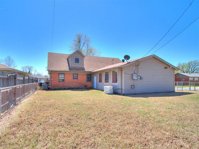 5737 NW 47th Street, Warr Acres, OK 73122