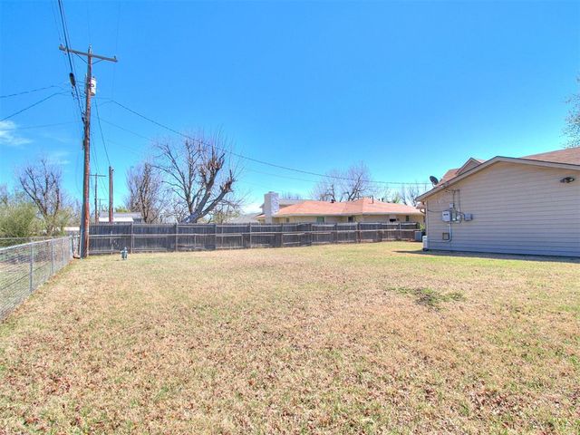 5737 NW 47th Street, Warr Acres, OK 73122