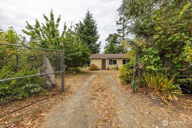 27411 X Lane, Ocean Park, WA 98640