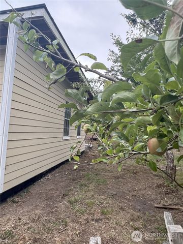 27411 X Lane, Ocean Park, WA 98640