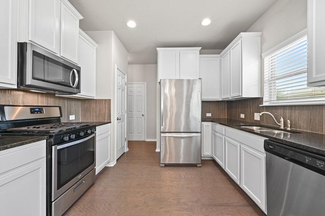209 Noddy RD, Buda, TX 78610