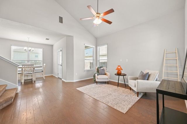 209 Noddy RD, Buda, TX 78610