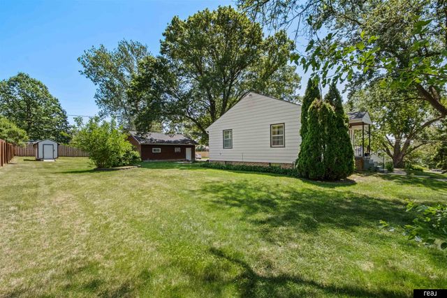 2307 N 68th Street, Omaha, NE 68104