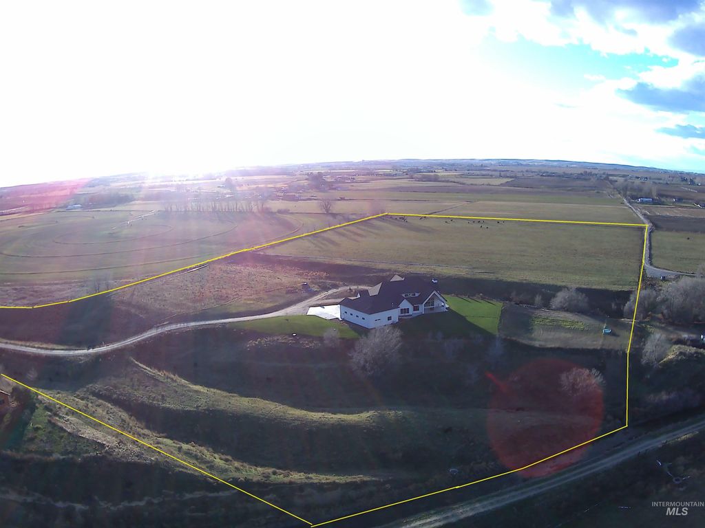 6258 SE 3rd Ave, New Plymouth, ID 83655 photo 3