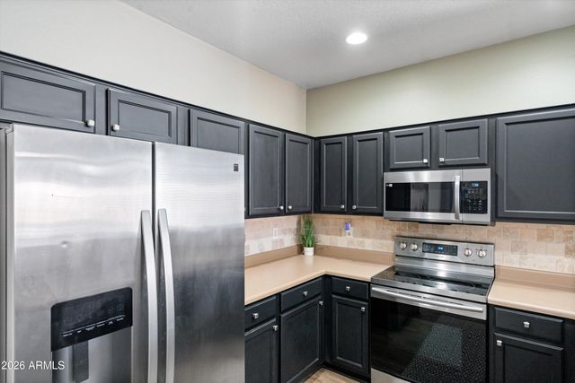 6816 S 70TH Avenue, Laveen, AZ 85339