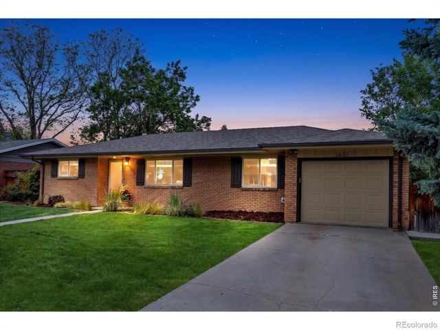 2652 Mountain View Avenue, Longmont, CO 80503