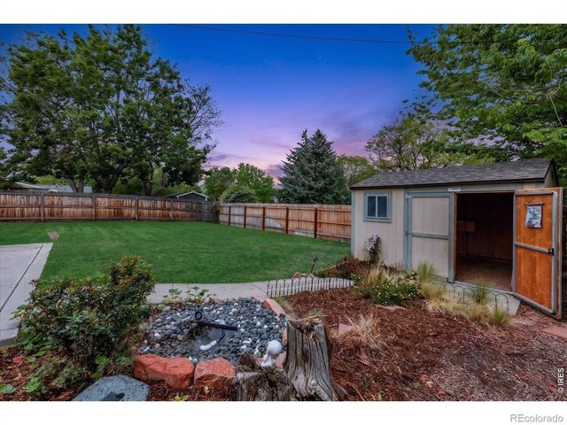2652 Mountain View Avenue, Longmont, CO 80503