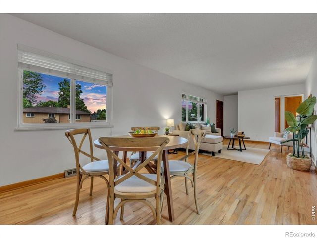2652 Mountain View Avenue, Longmont, CO 80503
