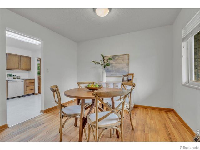 2652 Mountain View Avenue, Longmont, CO 80503