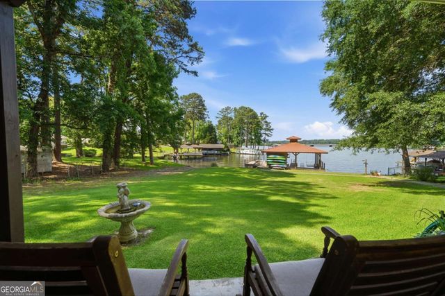 112 Cannon Point Road SE, Milledgeville, GA 31061
