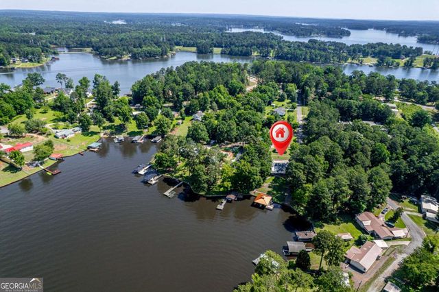 112 Cannon Point Road SE, Milledgeville, GA 31061