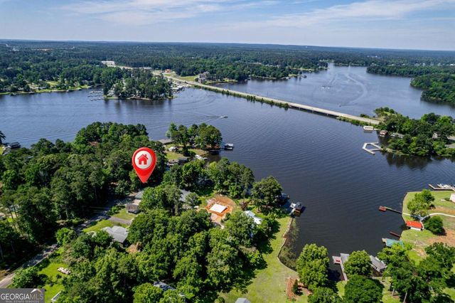 112 Cannon Point Road SE, Milledgeville, GA 31061