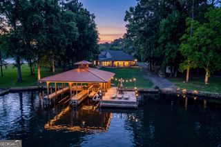 112 Cannon Point Road SE, Milledgeville, GA 31061