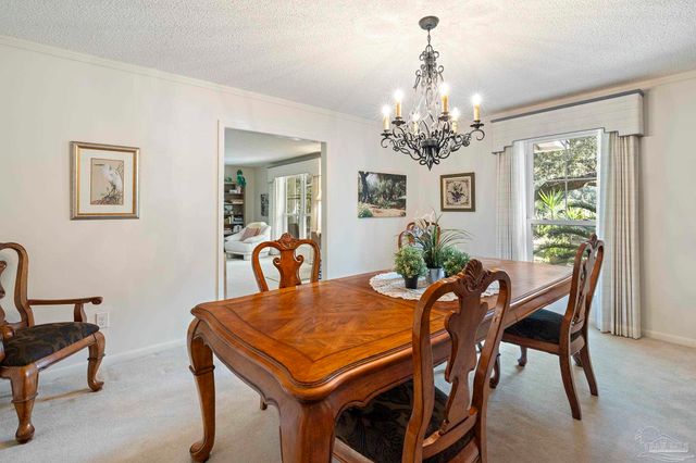 506 Fairpoint Dr, Gulf Breeze, FL 32561