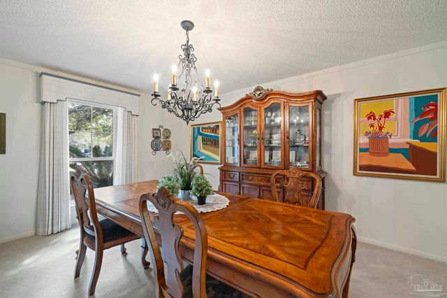 506 Fairpoint Dr, Gulf Breeze, FL 32561