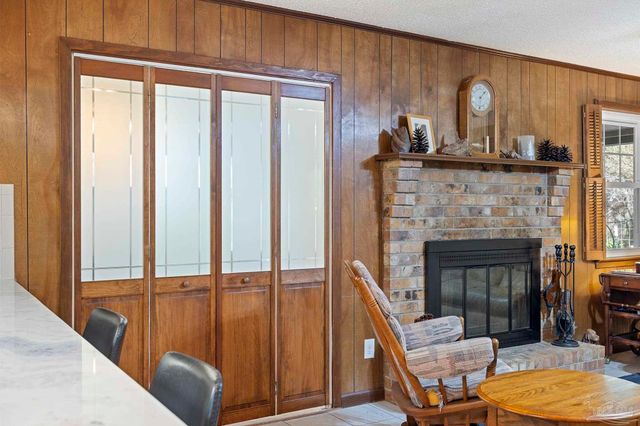 506 Fairpoint Dr, Gulf Breeze, FL 32561