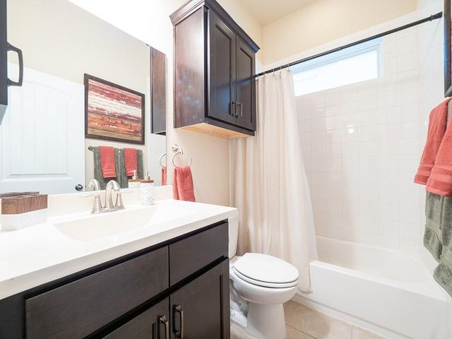 5605 Roosevelt Ave A and B, Austin, TX 78756