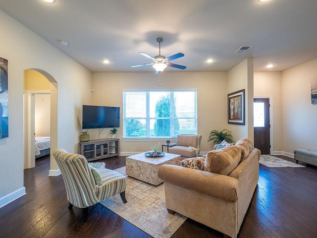 5605 Roosevelt Ave A and B, Austin, TX 78756