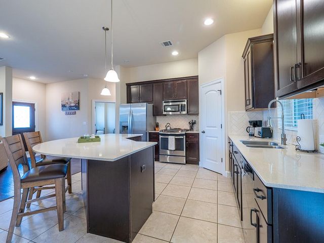 5605 Roosevelt Ave A and B, Austin, TX 78756