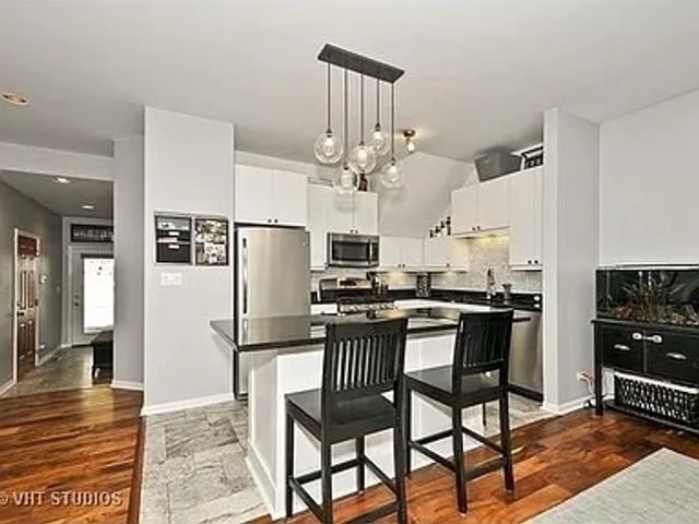 1521 S Indiana Avenue P, Chicago, IL 60605