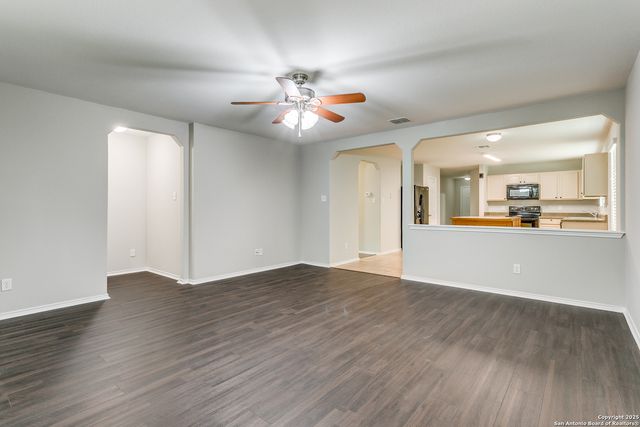 316 Lonestar Gait, Schertz, TX 78154