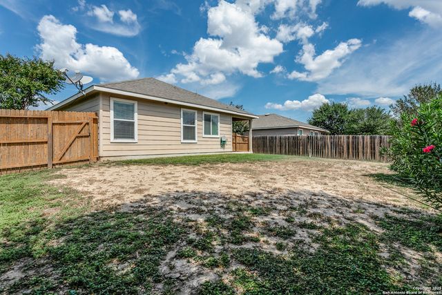 316 Lonestar Gait, Schertz, TX 78154