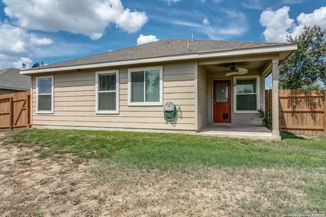 316 Lonestar Gait, Schertz, TX 78154