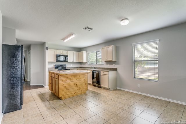 316 Lonestar Gait, Schertz, TX 78154