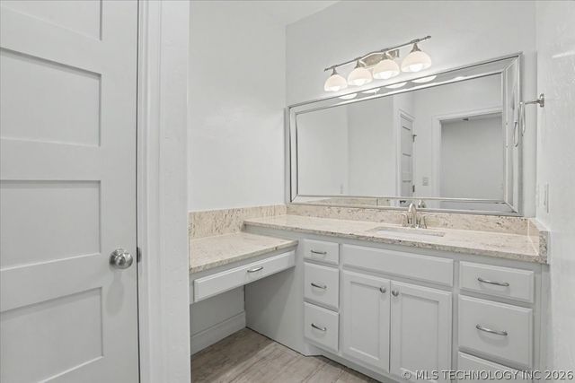 6133 E 138th Street S, Bixby, OK 74008