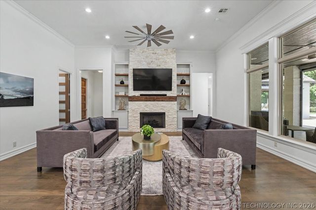 6133 E 138th Street S, Bixby, OK 74008