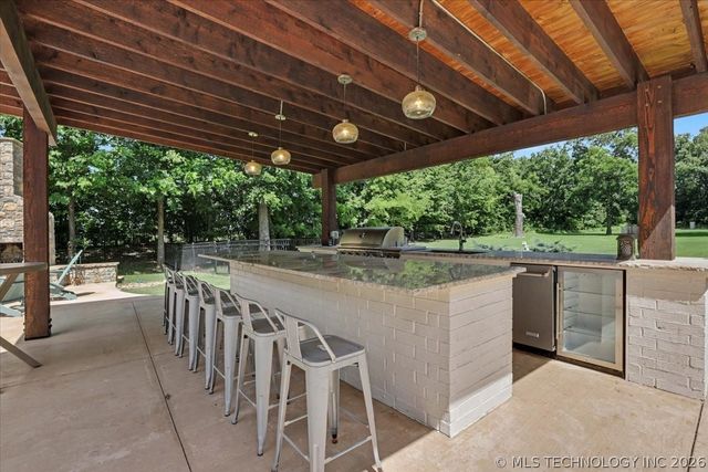 6133 E 138th Street S, Bixby, OK 74008