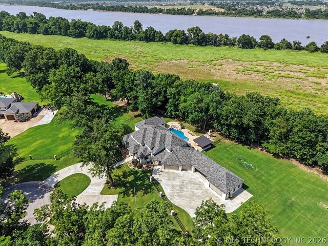 6133 E 138th Street S, Bixby, OK 74008