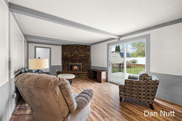 3321 Rockland Road, Muskegon, MI 49441