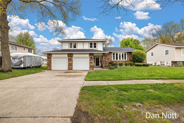 3321 Rockland Road, Muskegon, MI 49441