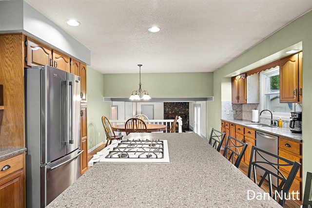 3321 Rockland Road, Muskegon, MI 49441