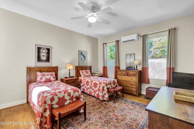 1517 Rufer Ave, Louisville, KY 40204