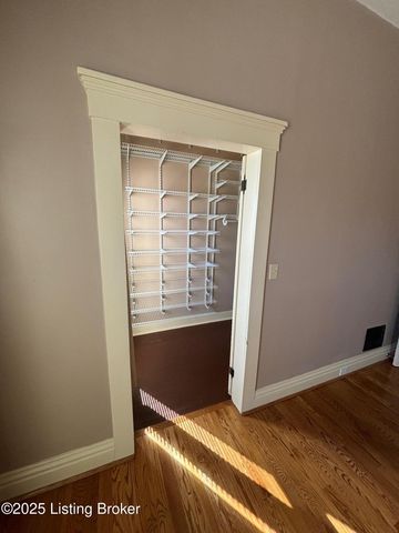 1517 Rufer Ave, Louisville, KY 40204