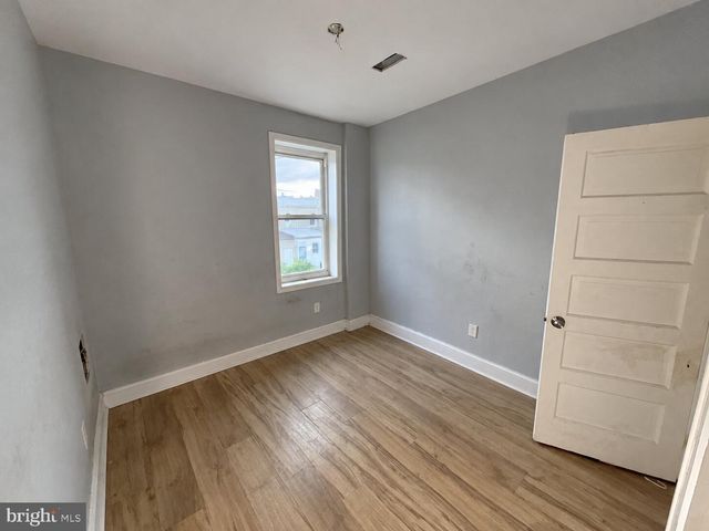 1206 N CURLEY ST, Baltimore, MD 21213