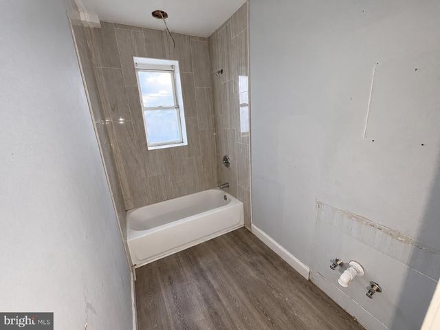 1206 N CURLEY ST, Baltimore, MD 21213